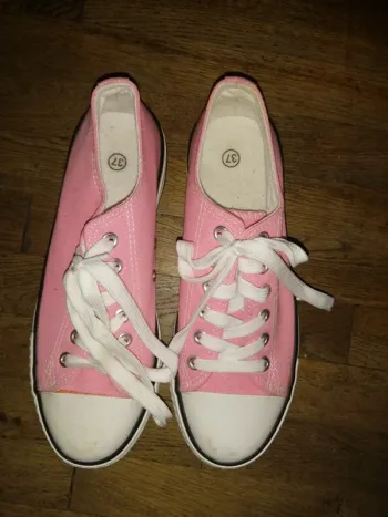 Chaussure style converse