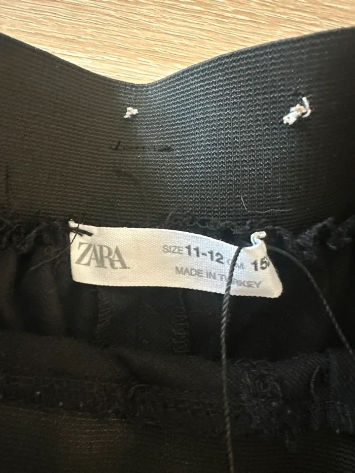 Pantalon noir à perles Zara - photo numéro 3