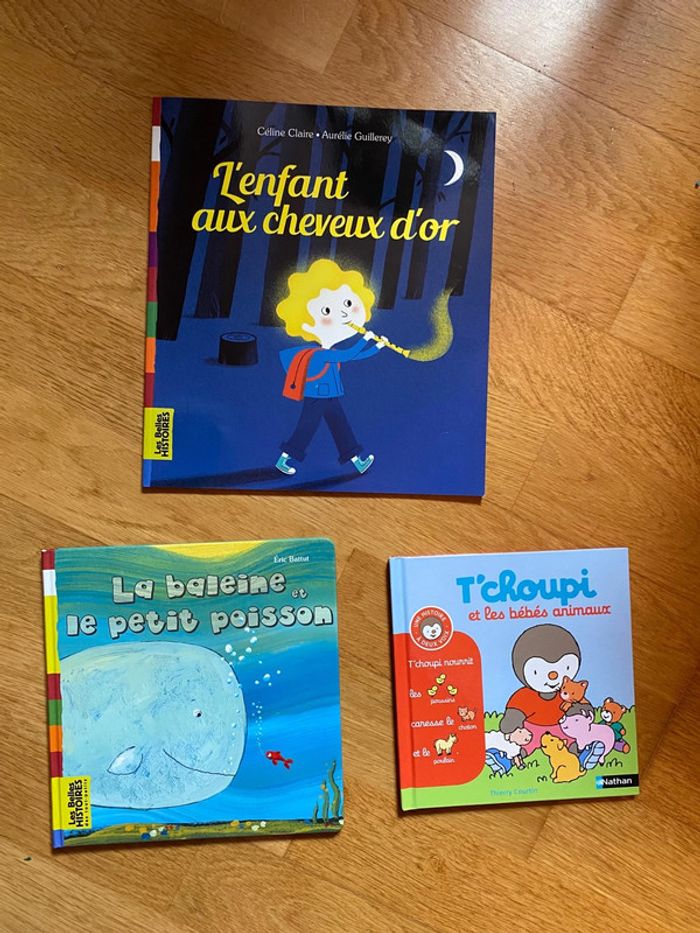 Lot 3 livres neufs « les belles histoires » et tchoupi