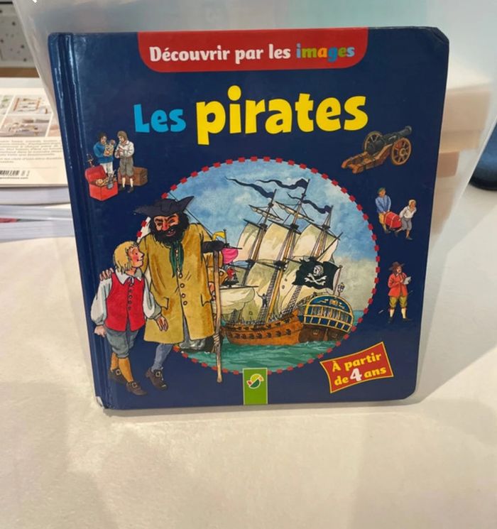 Livre sur les pirates