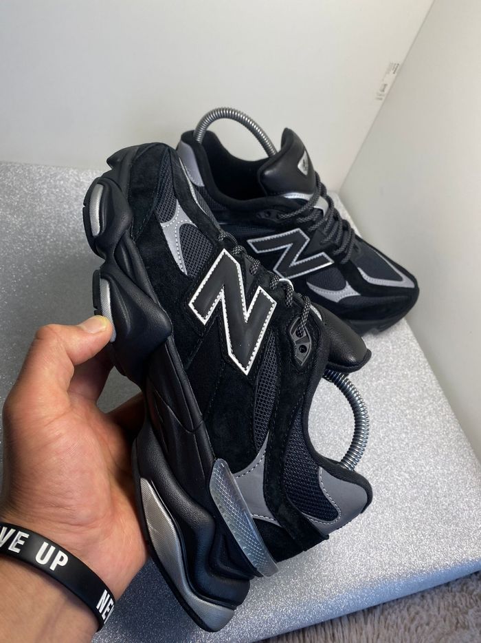 New balance9060 neuf avec boîte taille 42 homme sport promenade