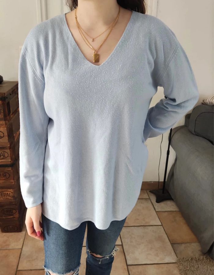 Pull fin bleu L (111)