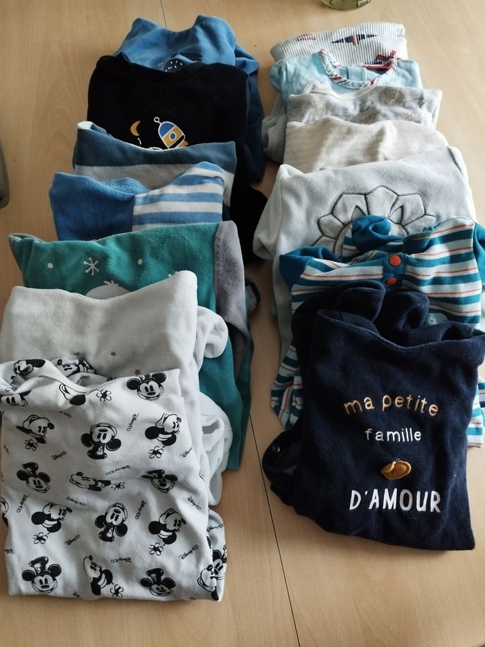 Vêtement bébé garçon 6 Mois