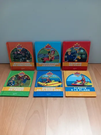 Lot de 6 mini livres Sam Le Pompier TBE