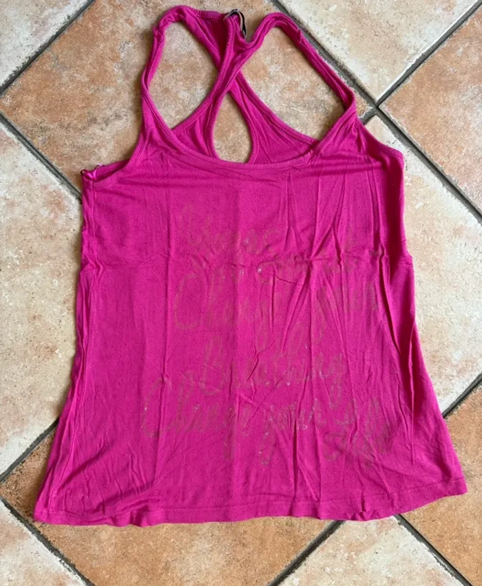 T-shirt sport rose athl taille 2