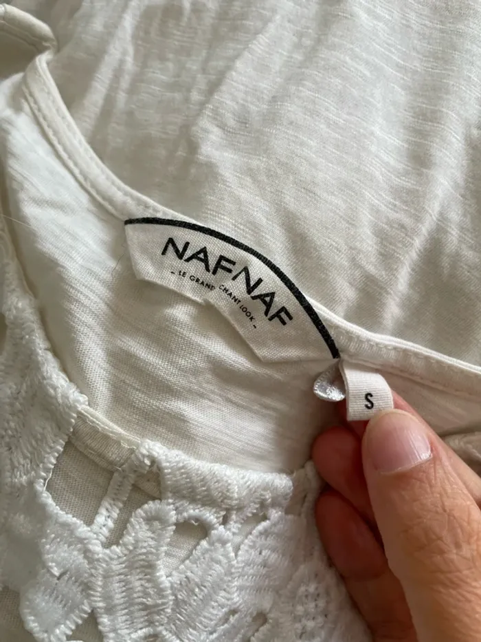 Top dentelle blanc Naf Naf taille S – effet crochet, chic et féminin - photo numéro 5