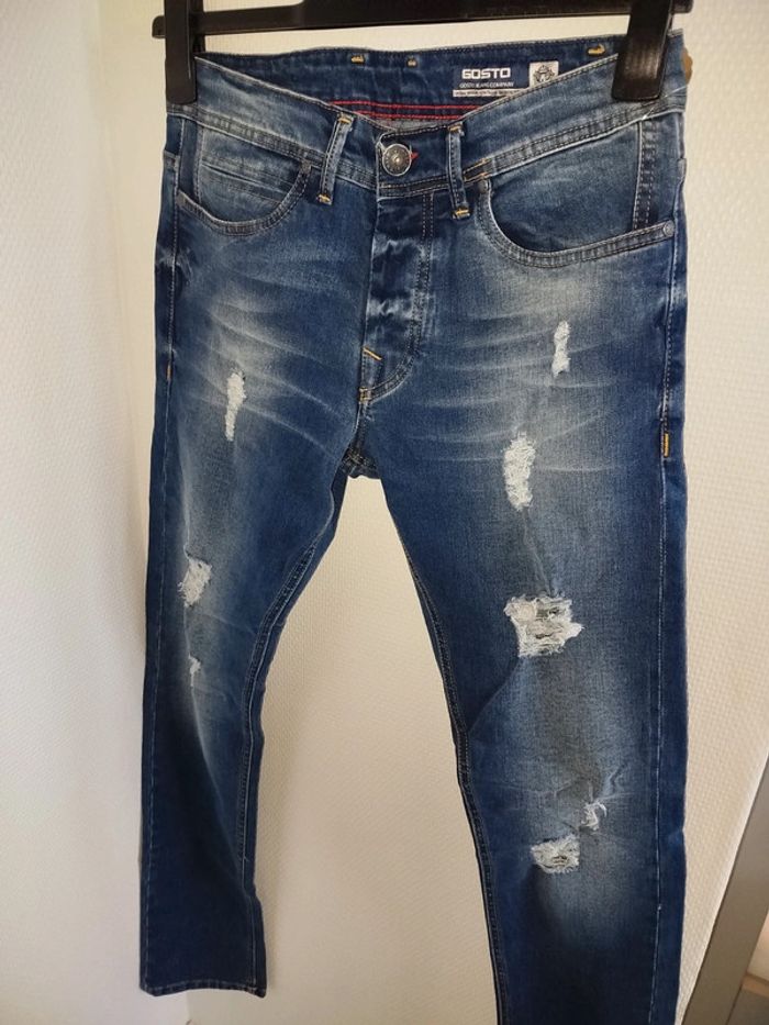 Jean homme GOSTO - effet délavé et usé - taille 38