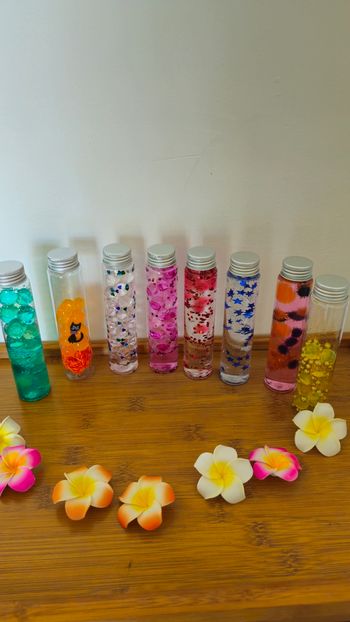 Bouteilles sensorielles diverses