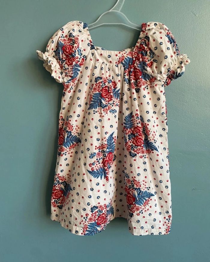 Jolie robe d’été à fleurs