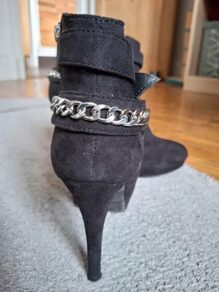 Bottines hautes talons noires esprit rock Gémo - photo numéro 3