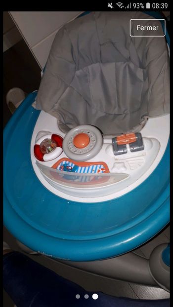 Trotteur bébé confort