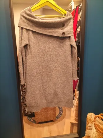 Robe pull col Bardot