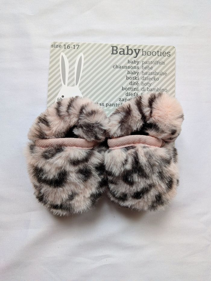 chausson bebe 16-17 Neuf