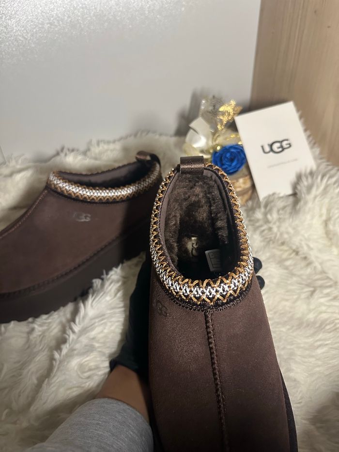 UGG tazz II Sabot - Couleurs marron chocolat - photo numéro 3