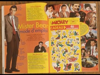 Ancien journal de mickey avec cadeau autocollants Dingo max N°2328 de 1997 vintage