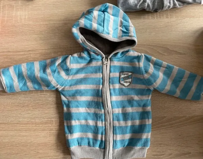Gros Gilet Taille 6 mois