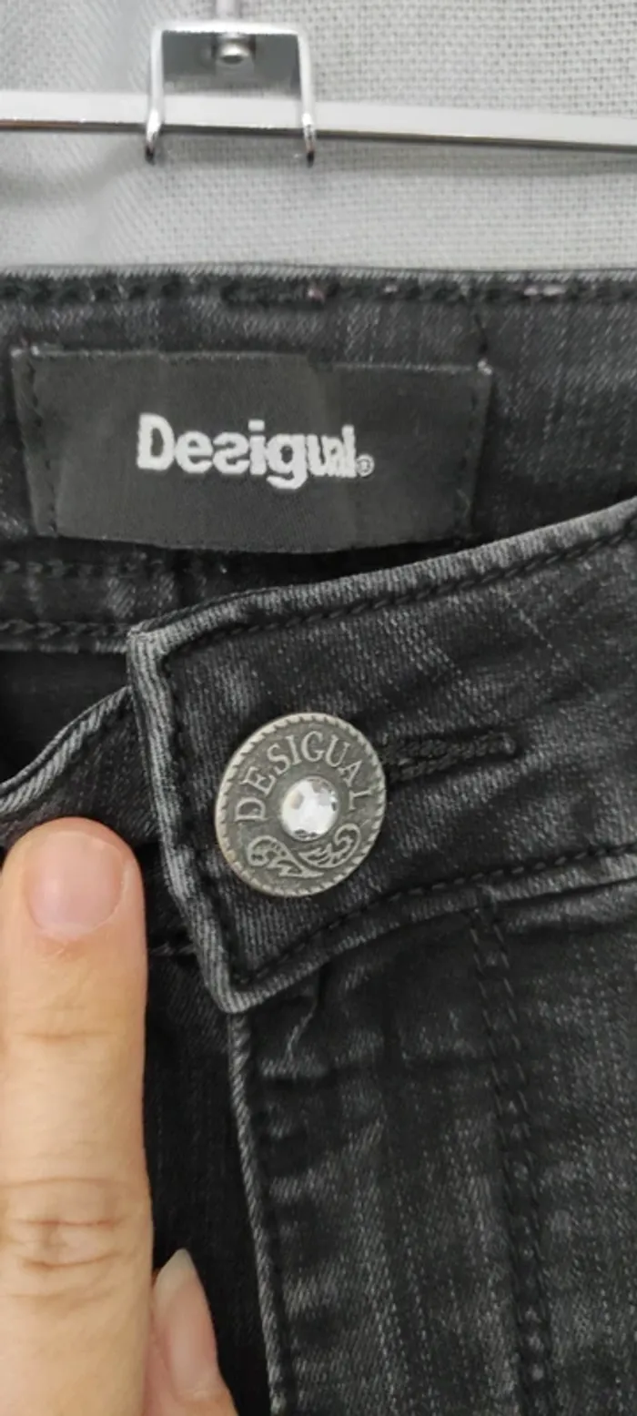 Jean Desigual noir - photo numéro 7