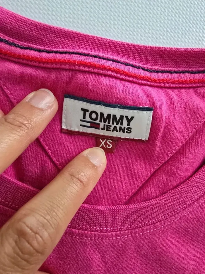 Tee shirt rose tommy - photo numéro 3
