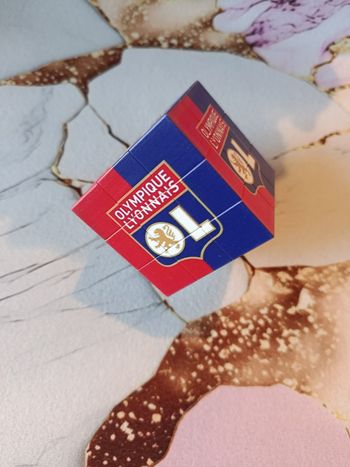 Rubik's cube olympique lyonnais 