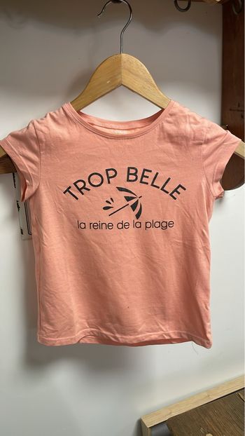 Haut ( trop belle la reine de la plage) kiabi 