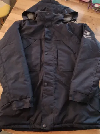 Blouson chaud homme taille 42 bewear