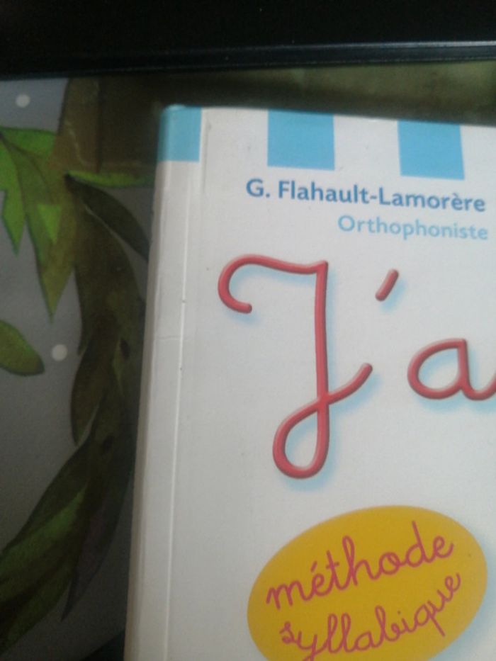 Livre j apprend à lire - photo numéro 4