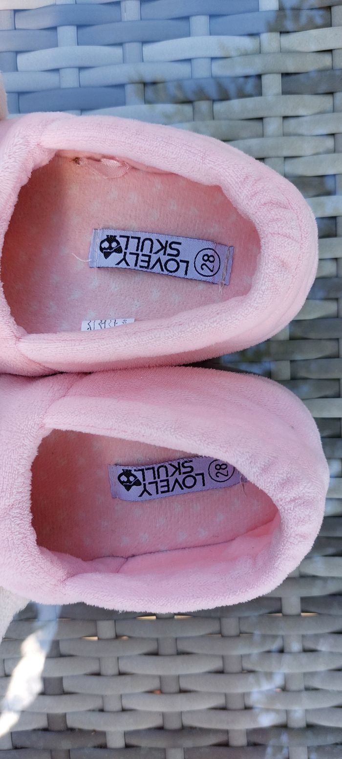 1 paire de bottine et 1 paire de chausson - photo numéro 4