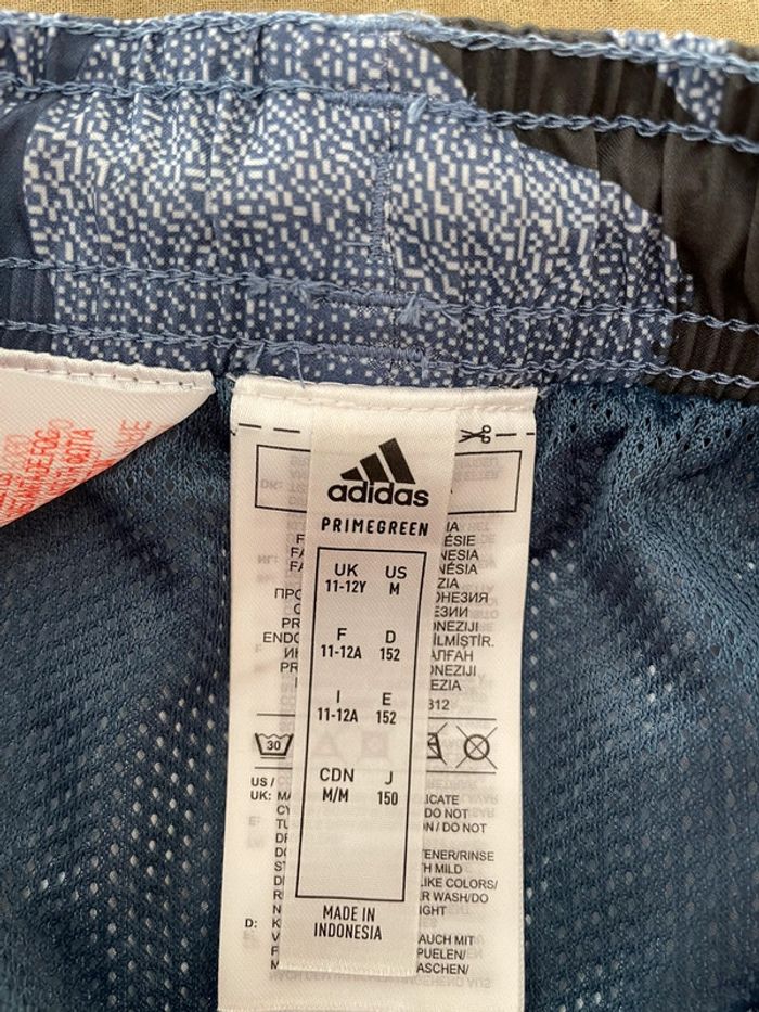 Short Adidas bleu 12 ans - photo numéro 2