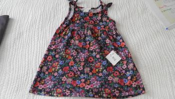 Robe sans manches fleurie 2 ans h&m