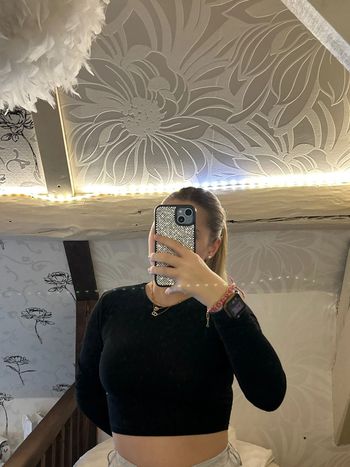 haut manche longue noire