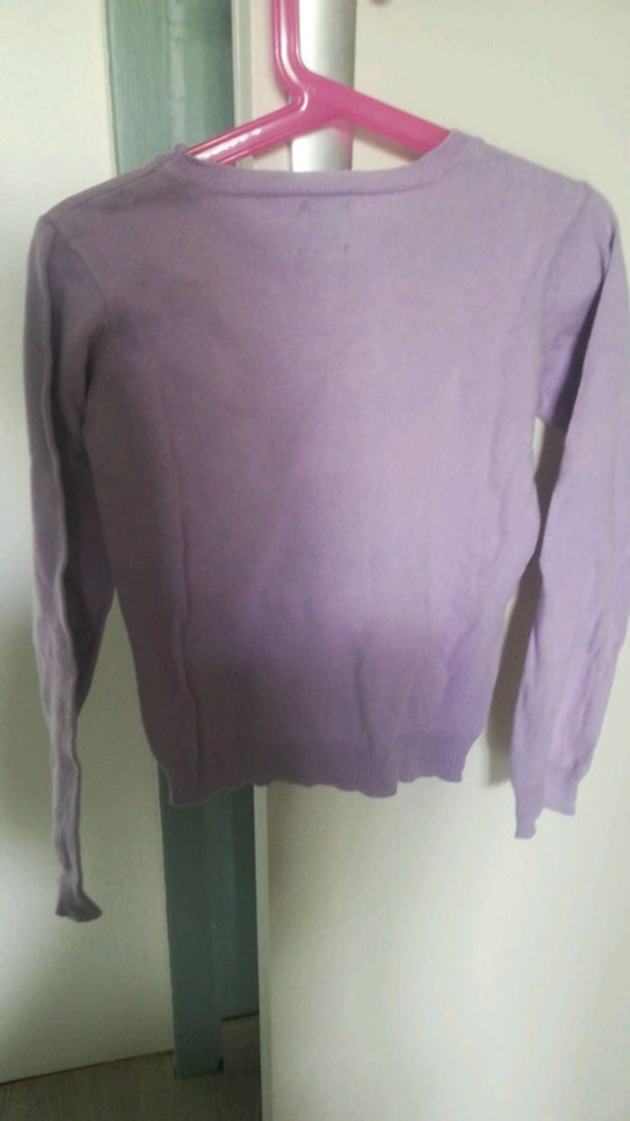 Pull mauve avec ponpons en relief - photo numéro 2