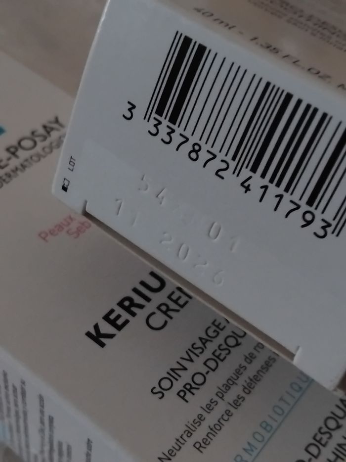 La roche posay kerium ds crème soin visage apaisant pro desquamation 2×40 ml  11/2026 - photo numéro 2