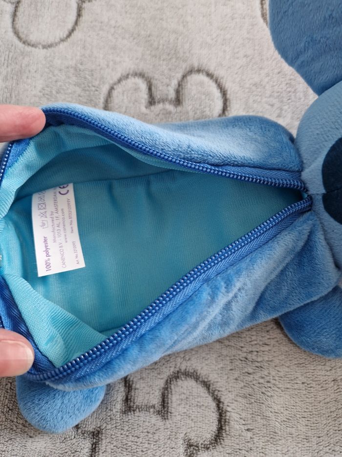 Trousse et stylos stitch - photo numéro 2