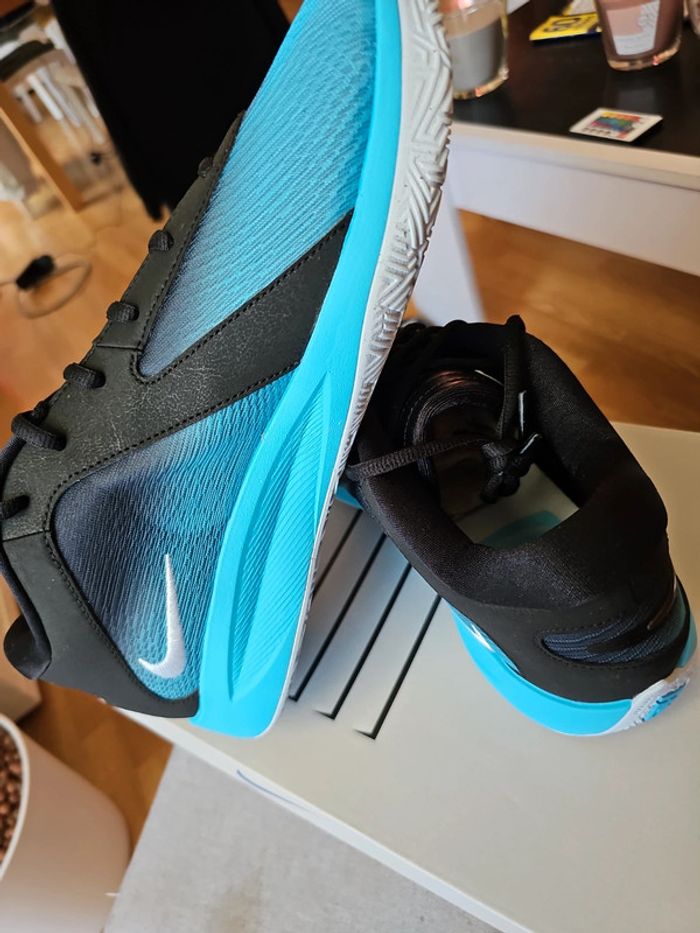 🔥Nike Giannis Freak 6 "XMAS" T.44,5🏀 - photo numéro 4