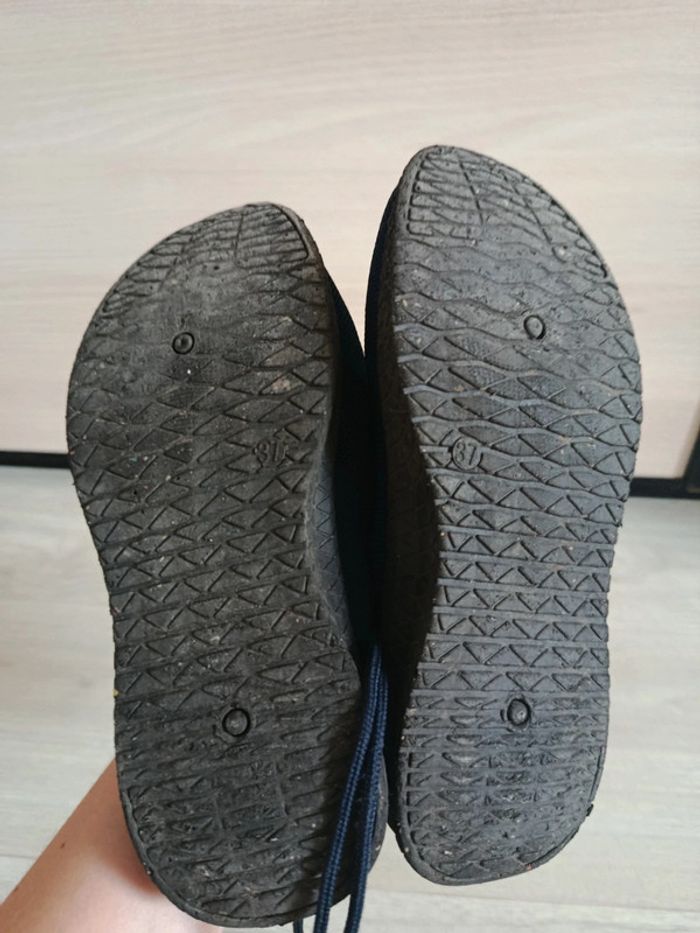 Paire de baskets Lee Cooper pointure 37 - photo numéro 4