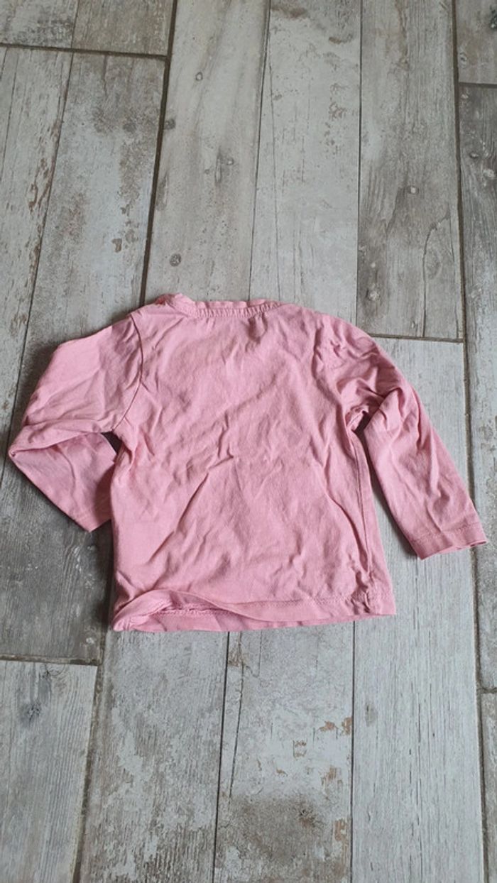 T-shirt mes petits Cailloux 18 mois en très bon état - photo numéro 4