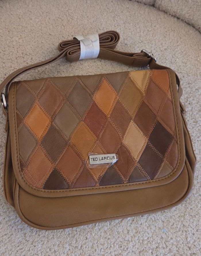 Sac bandoulière Ted Lapidus vintage patchwork cuir véritable – Neuf – Pièce rare - photo numéro 4