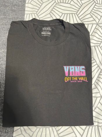 T-shirt Vans original modèle en taille L 👕 
