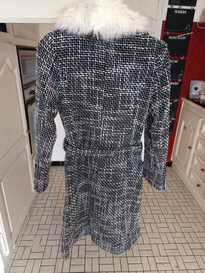 Manteau 3/4 avec col fourrure détachable taille 38 - photo numéro 3