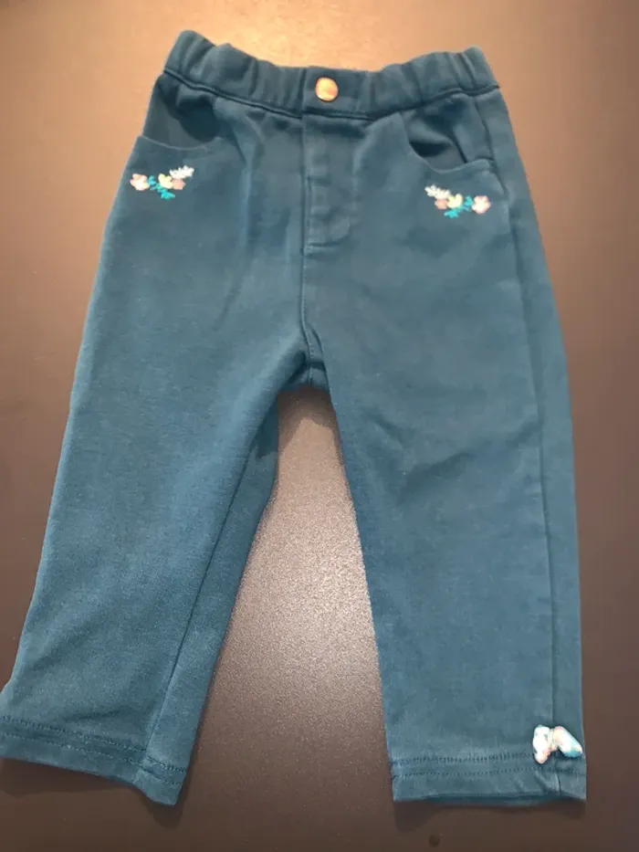 Pantalon sergent major taille 18 mois