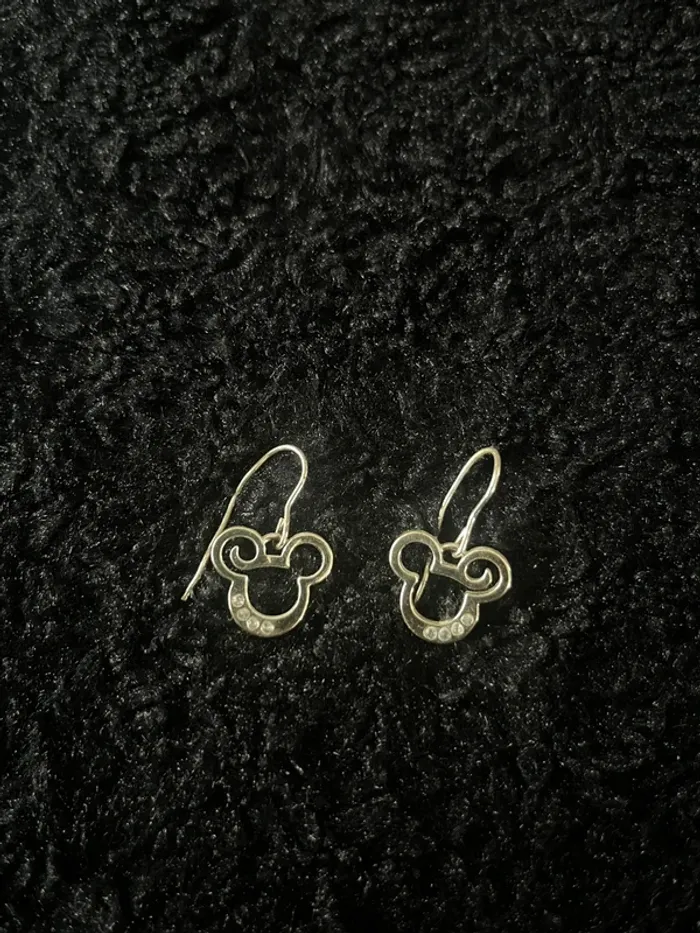 Boucle d’oreille Disney - photo numéro 2