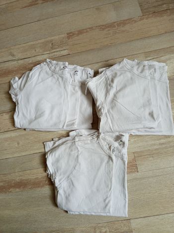 Lot 8 maillots de corps