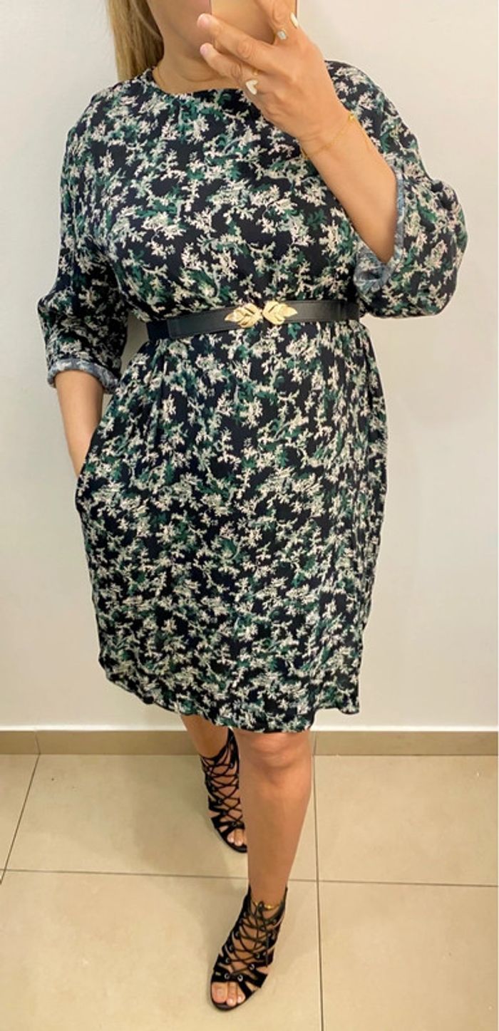 Jolie Robe Droite Imprimée Avec Poches Taille 42 - photo numéro 2