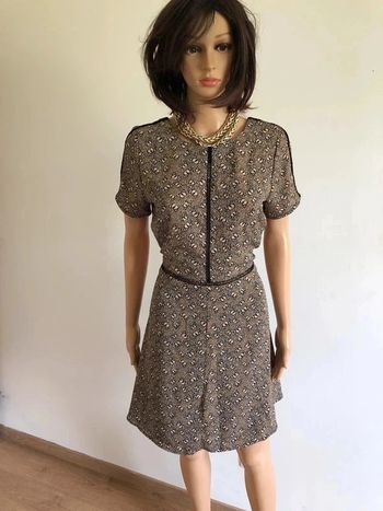 Robe imprimée neuve à manches courtes Morgan taille 40 (valeur 70€)