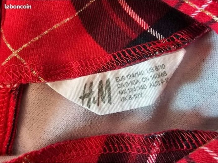 Robe H&M 9 / 10 ans 134-140 cm - photo numéro 3