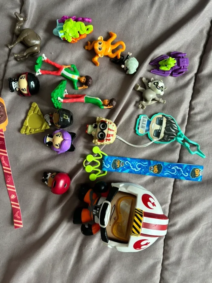 Lot jouets - photo numéro 8