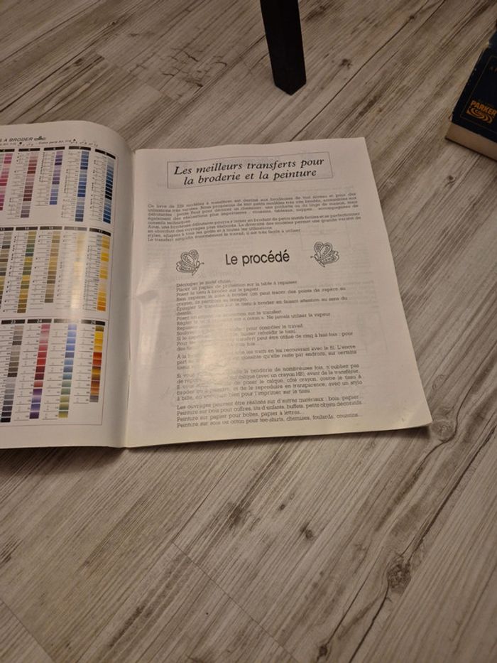 Livre broderie - photo numéro 4