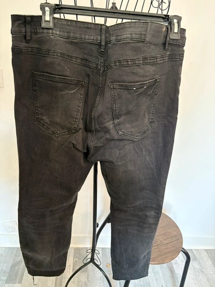 Jeans pull&bear Noir Délavé Taille 46 eur - Style Destroyed - photo numéro 4