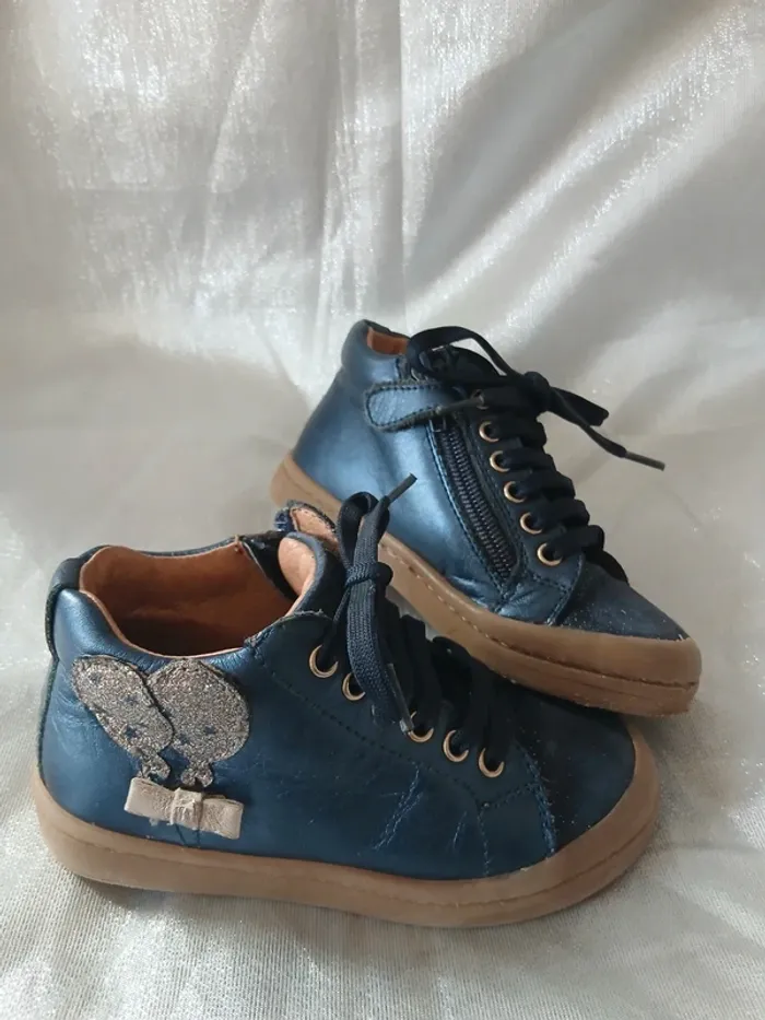 Jolies chaussures Babybotte pointure 25 - photo numéro 2