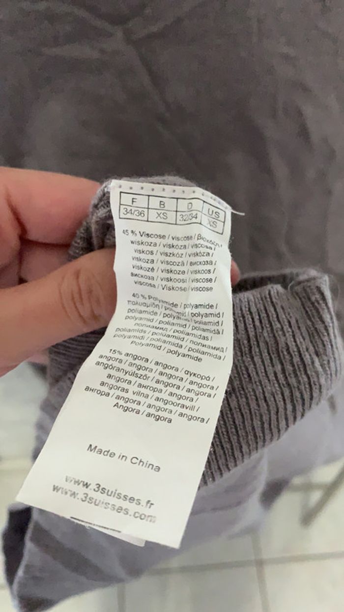 Pull taupe - photo numéro 3